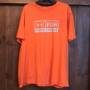 Under Armour Shirts - Under Armor t-shirt short sleeve Under Armour Shirts - Under Armor t-shirt short sleeve